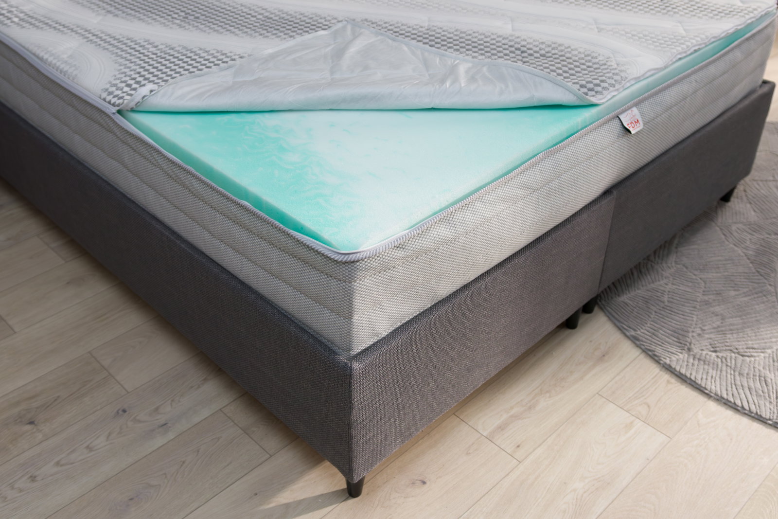 Penový matrac ARCTIC ELITE 140x200 cm 28 cm