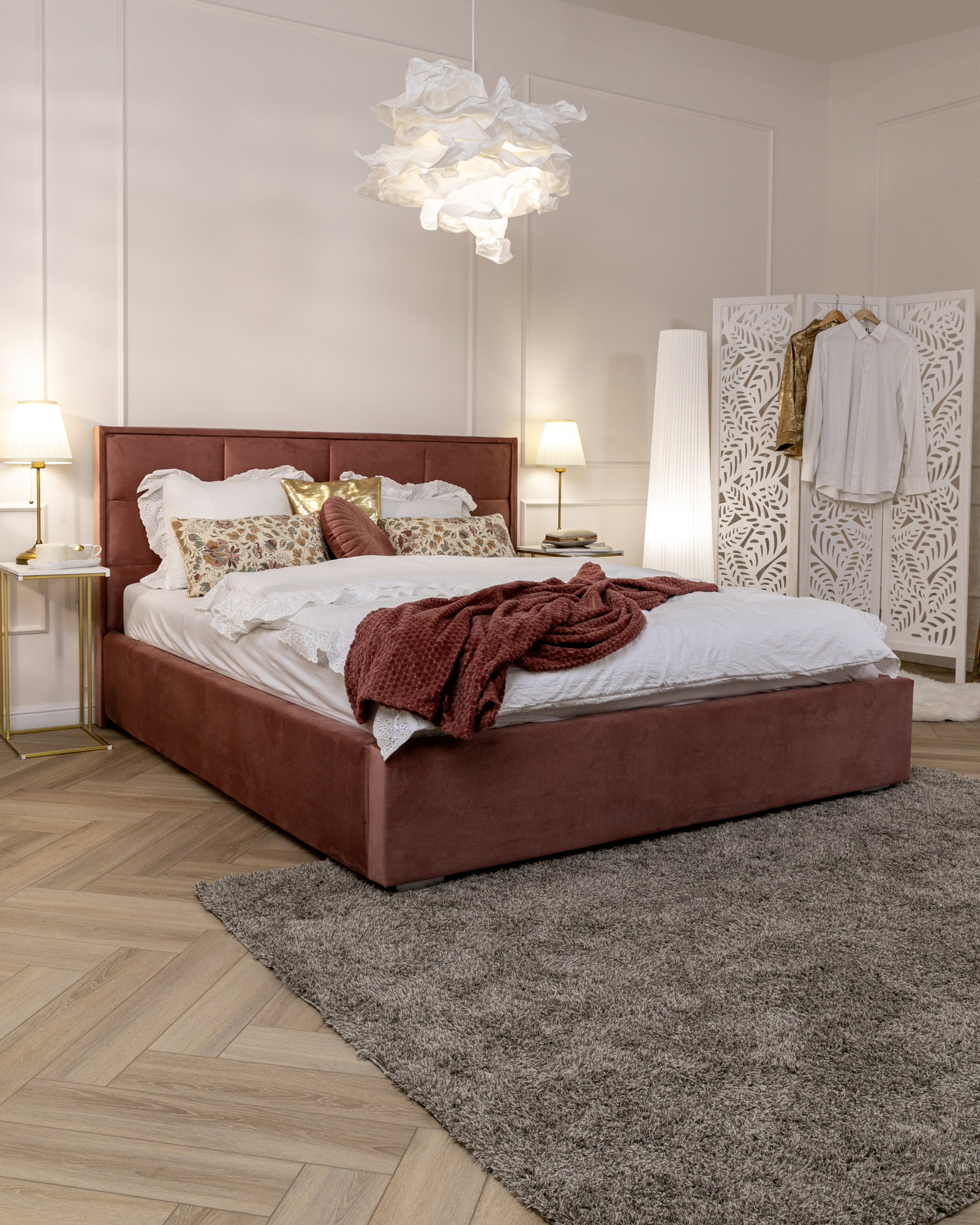 Čalúnená posteľ APOLLO 160x200 Lososová Paris s úložným priestorom kovový rošt