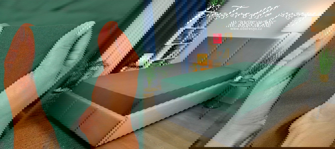 Plachta JERSEY s gumou 140x200 cm ZELENÁ