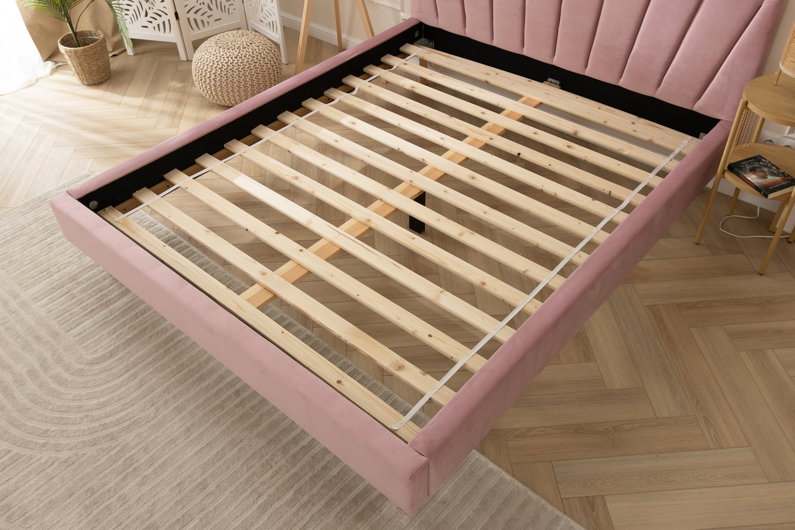 Čalúnená posteľ HEAVEN 140×200 Paris modrá