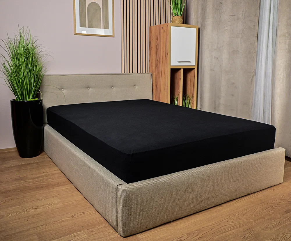 Prostěradlo JERSEY s gumou 200x200 cm ČERNÁ 100% bavlna