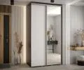 Šatní skříň s posuvnými dveřmi a zrcadlem DAVOS 140cm | Černá / bílá / stříbrné pojezdy