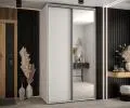 Šatní skříň s posuvnými dveřmi a zrcadlem DAVOS 140 cm | Bílá / stříbrné pojezdy