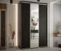 Šatní skříň s posuvnými dveřmi a zrcadlem DAVOS 160cm | Černá / stříbrné pojezdy